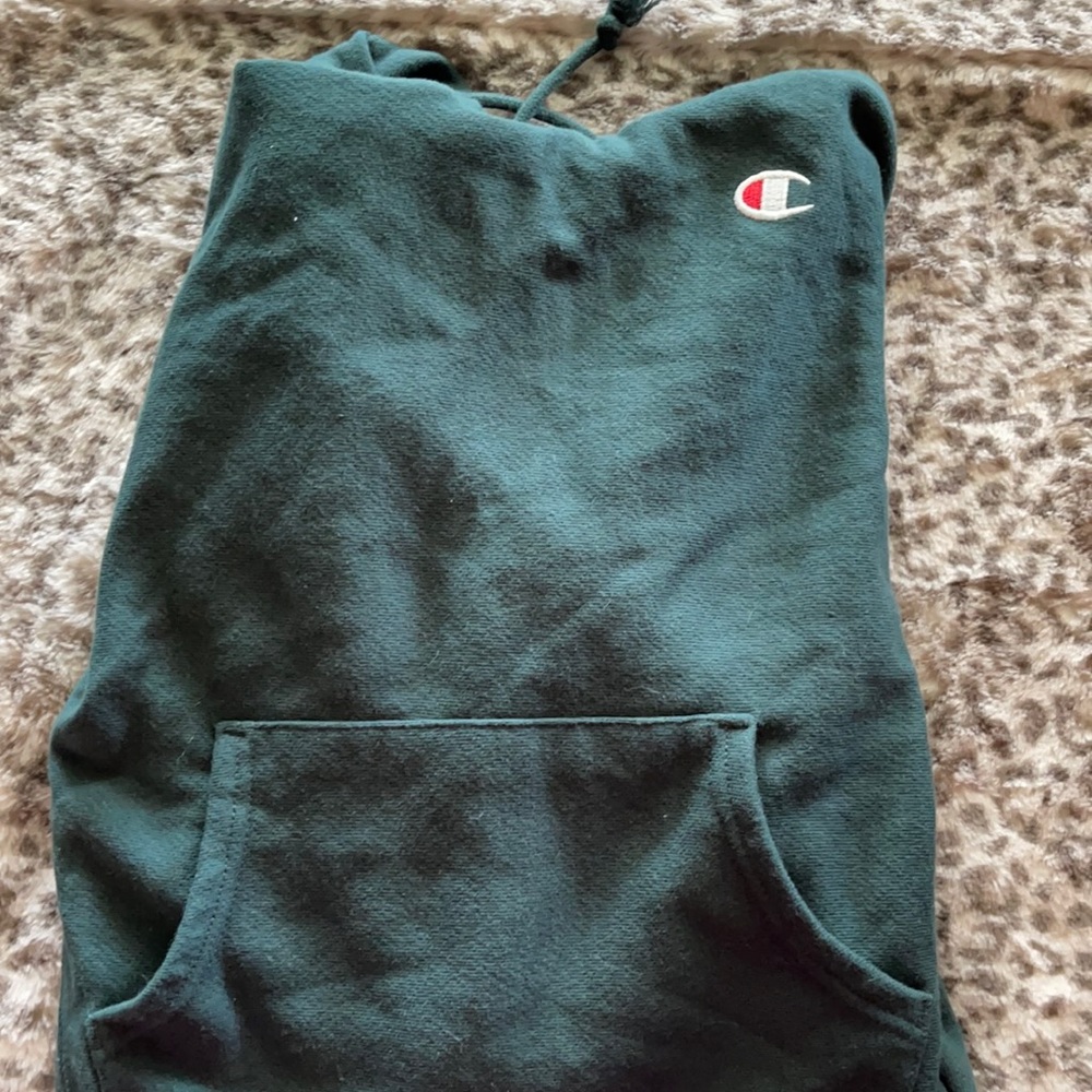 green champion hoodie